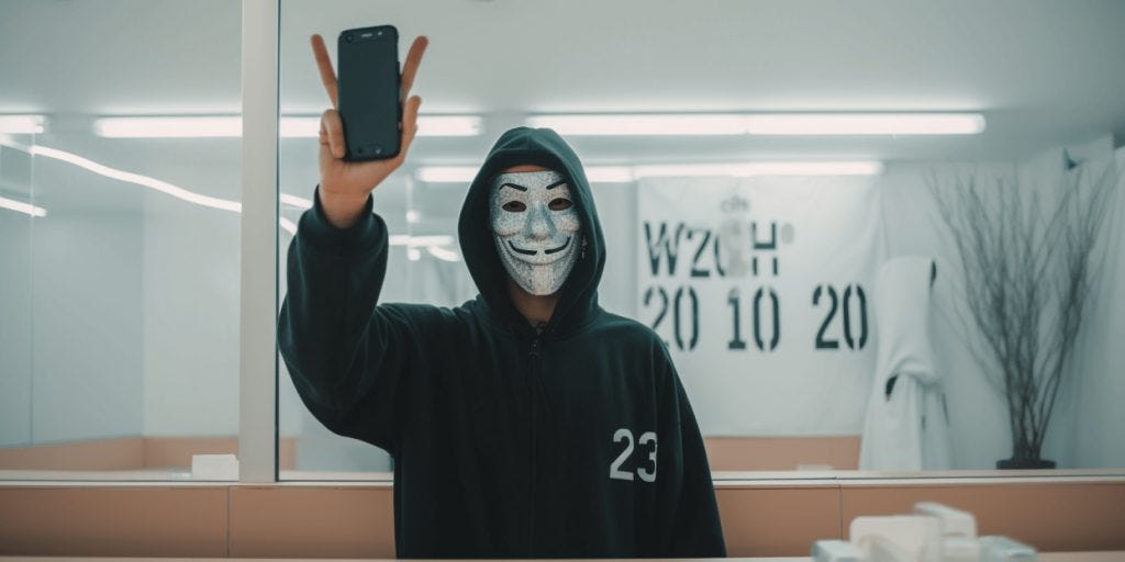 Bored Ape CEO & OpenAI CTO Among Victims of SIM Swap Scams