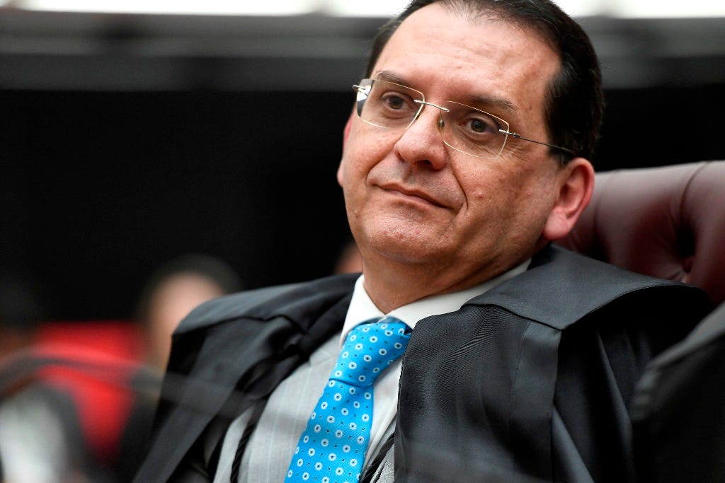 Ministro do STJ, Reynaldo Soares da Fonseca, manda soltar traficante internacional de drogas que abastece PCC em SP. Ministro do STJ, Reynaldo Soares da Fonseca, manda soltar traficante internacional de drogas que abastece PCC em SP.