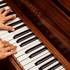 Est-ce que tu joues d'un instrument? 🎸🥁