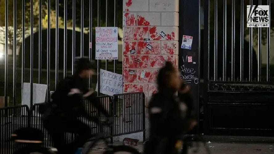 Thousands Of Pro-Hamas Rioters Storm White House: One Arrest