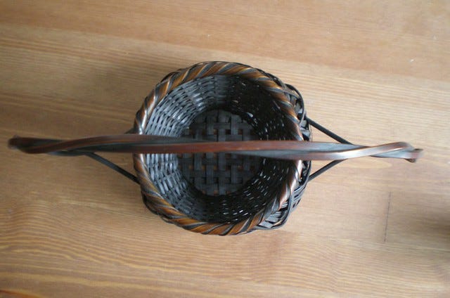 Traditional Woven Bamboo Flower Vase Traditional Woven Bamboo Flower Vase