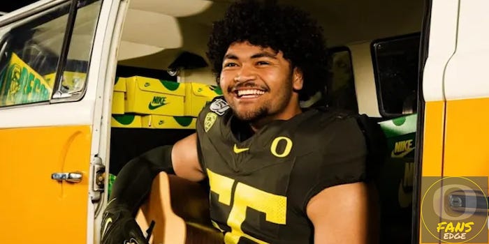 Oregon ducks football OL lineman douglas utu 5-star bishop gorman las vegas nevada 