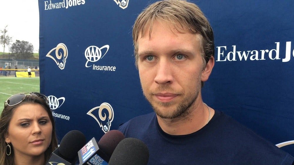 rams qb nick foles avoiding otas and jared goff 2016 images rams qb nick foles avoiding otas and jared goff 2016 images