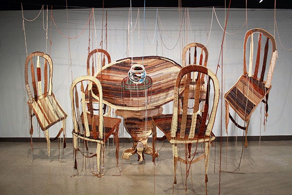 Oak RTable and Chairs crochet, yarn, wire Oak RTable and Chairs crochet, yarn, wire
