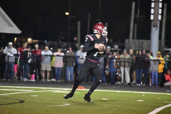 De Pere's Christian Bocik
