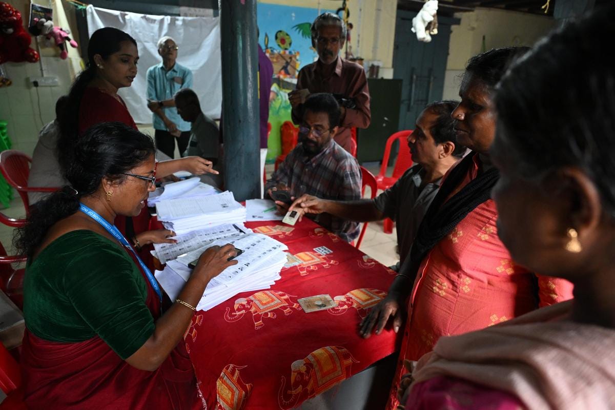 Supreme Court issues notice to Election Commission on Kerala plea seeking  deferment of SIR - The Hindu