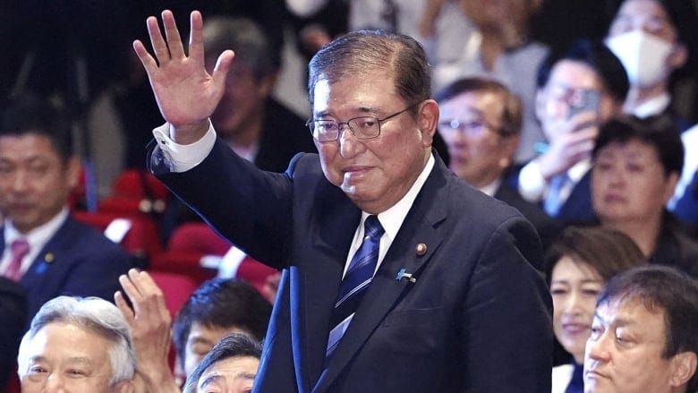 Japan's former defence minister Shigeru Ishiba set to become next PM | CBC  News