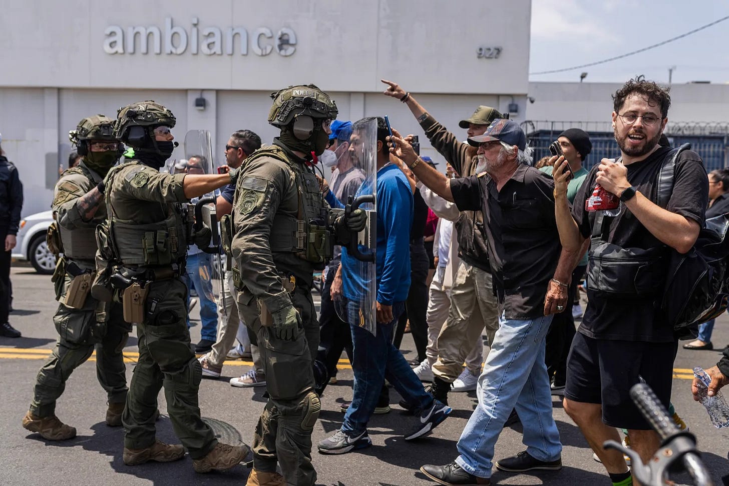 Worksite immigration raids are supposed to free up jobs for citizens.  Here's what really happens • Wisconsin Examiner