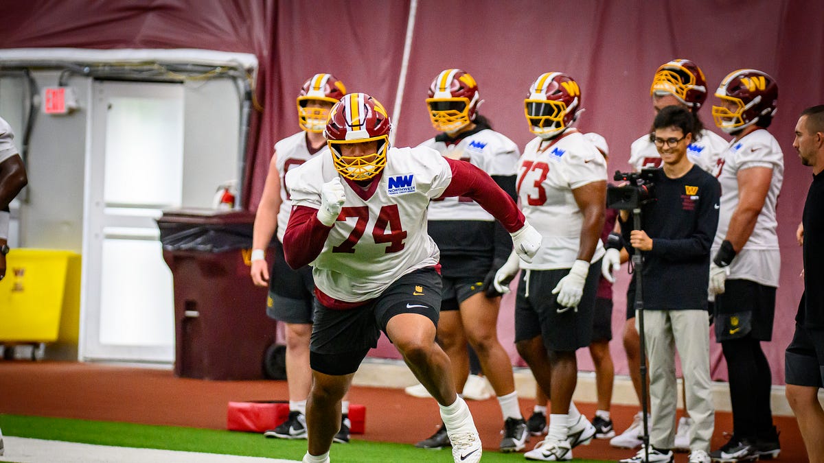 Commanders depth chart 1.0: Where every position stands before training camp