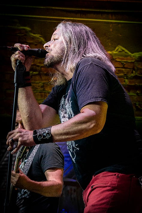 Man the Machine / photos by Troy Larson © FallstownFUSE