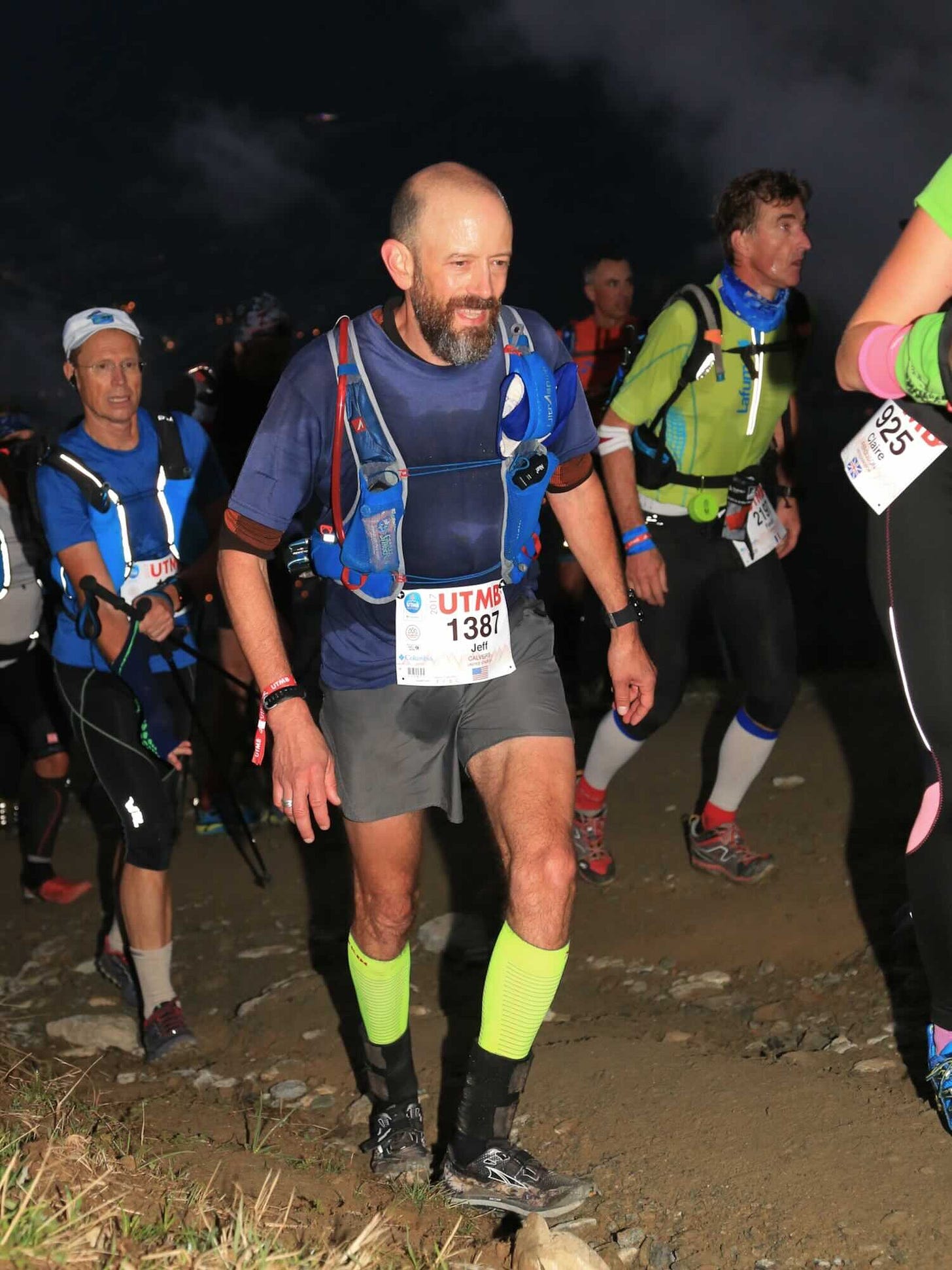 … and my place in it. (I’m probably sweating more than I should be so early in the race.) (PC: Maindru Photos) … and my place in it. (I’m probably sweating more than I should be so early in the race.) (PC: Maindru Photos)