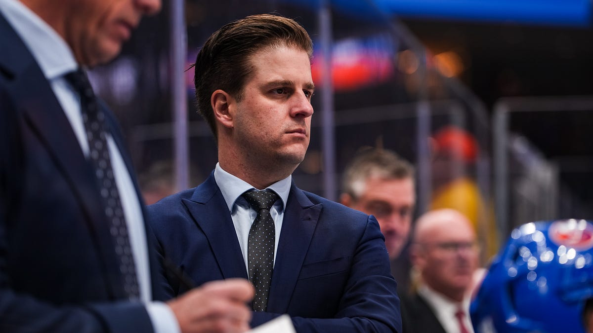 Benoit Desrosiers leaves behind a strong legacy with the Islanders, from elite face-off success to player development and a respected voice in the locker room.