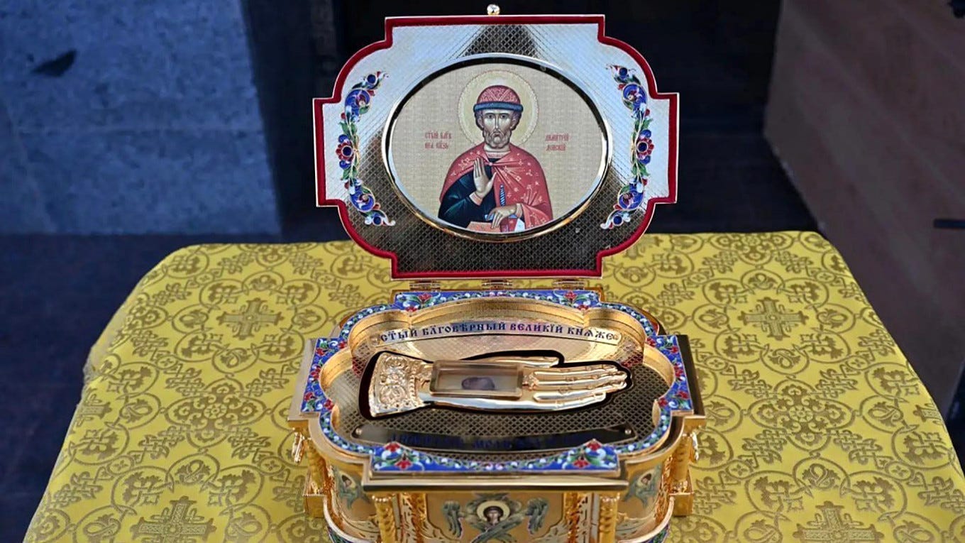 Russia Has Finally Found Its Secret Weapon: A 637-Year-Old Hand
