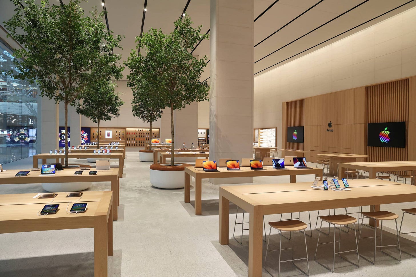 Apple White City interior