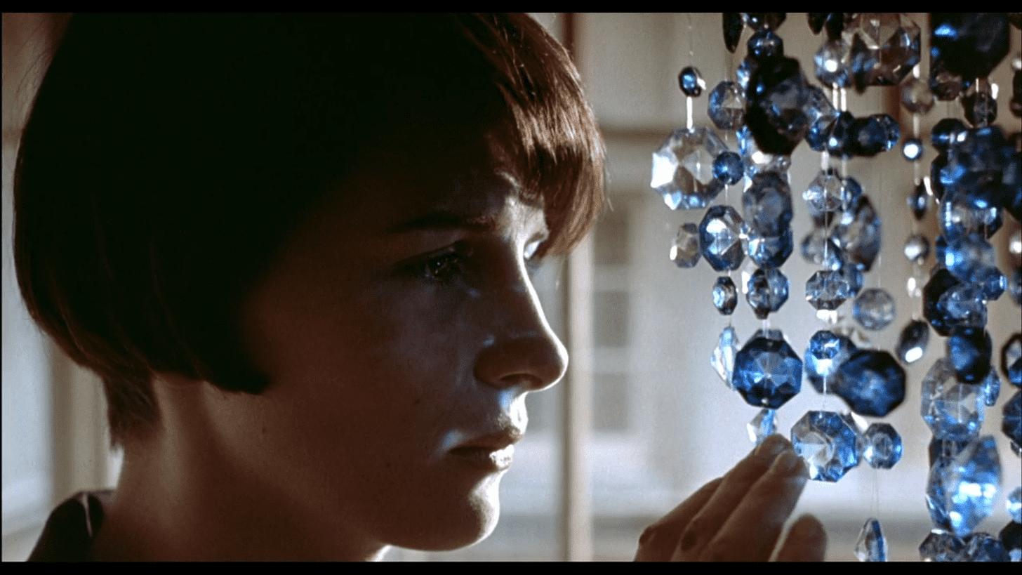 Looking Back - The Cinematography of 'Three Colours: Blue' — Mike Best