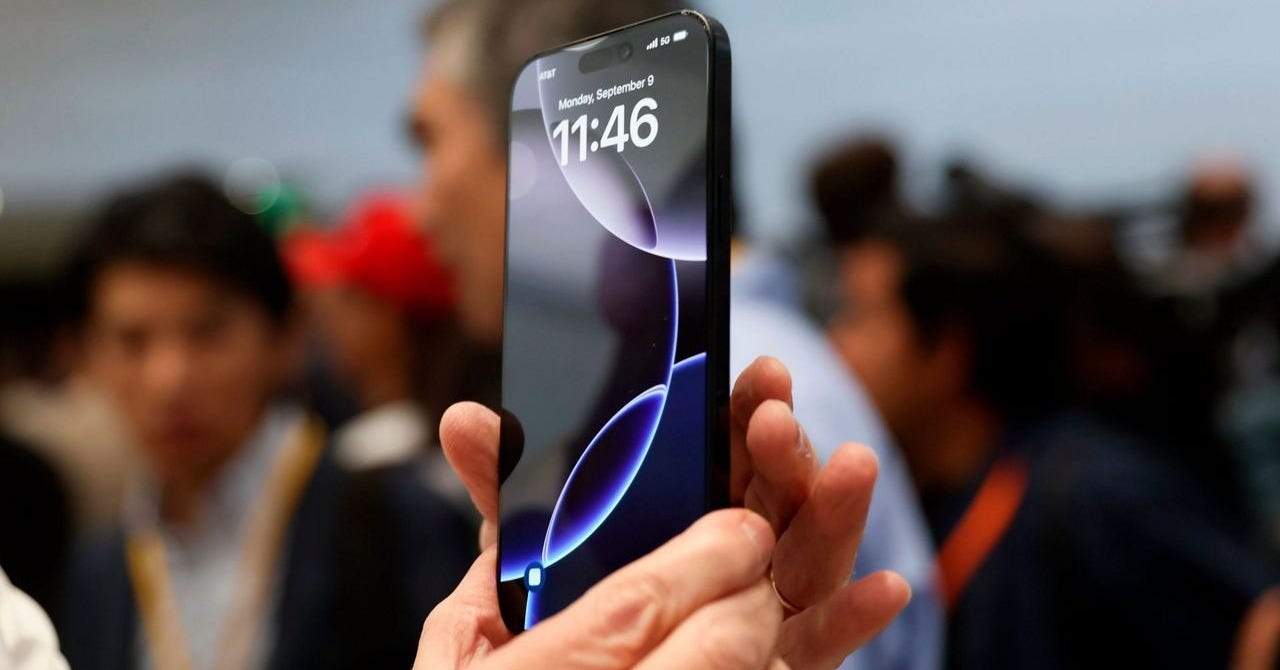 Some iPhone owners could get up to $95 payment after Apple agrees to settle  case for $250 million