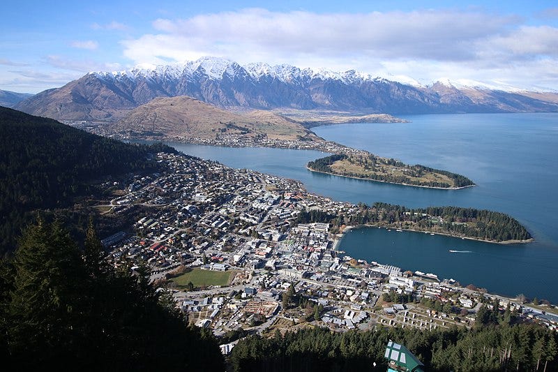 File:Queenstown, New Zealand.jpg