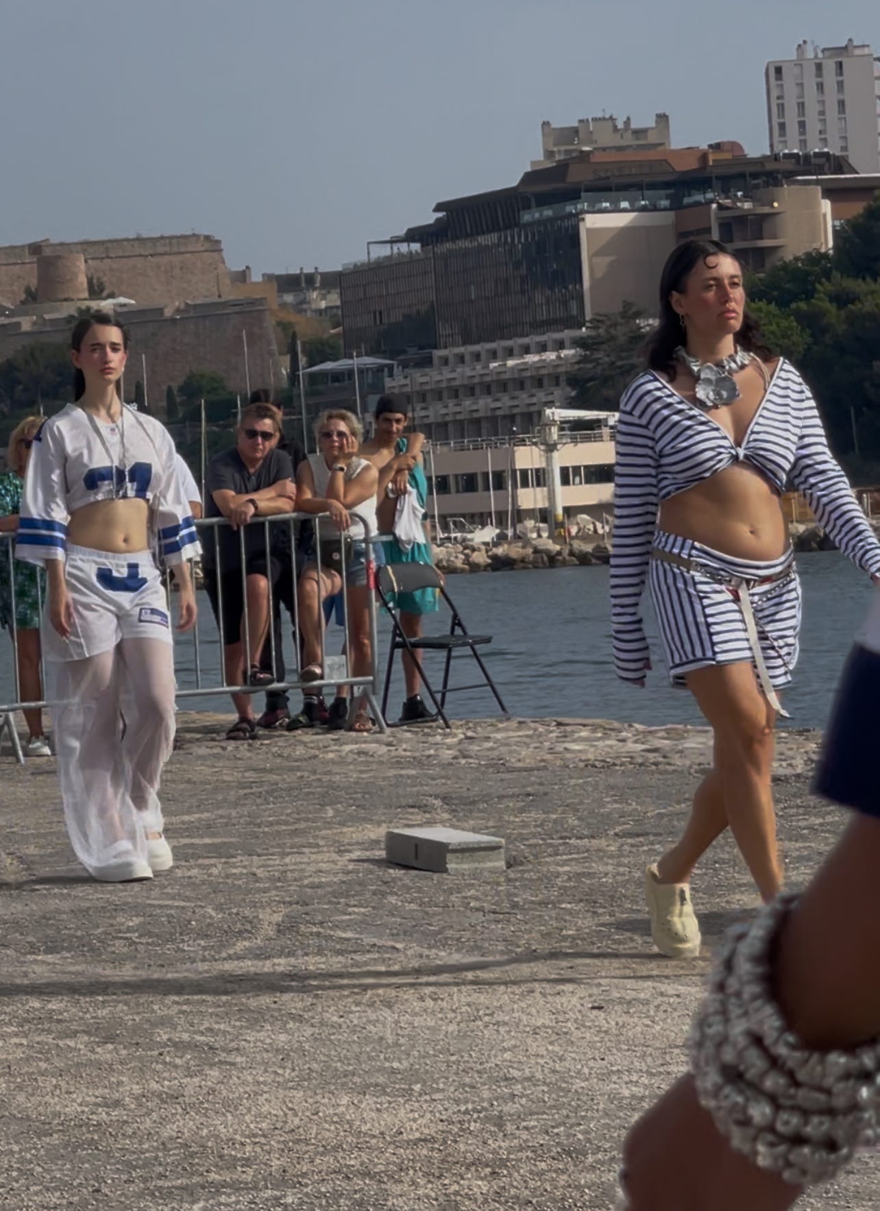 72 Hours in Marseille - by Louis Pisano - DISCOURSTED