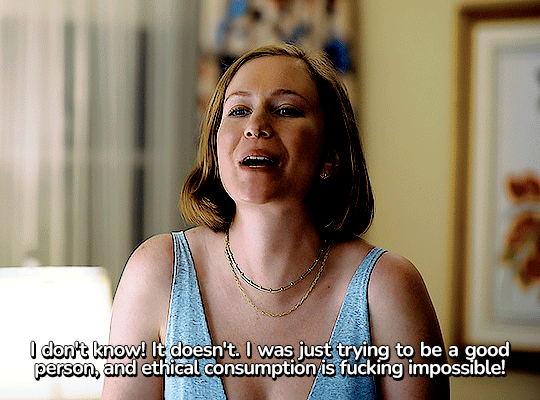 Solo se trata de vivir — Hannah Einbinder as Ava Daniels in HACKS (2021)  •...