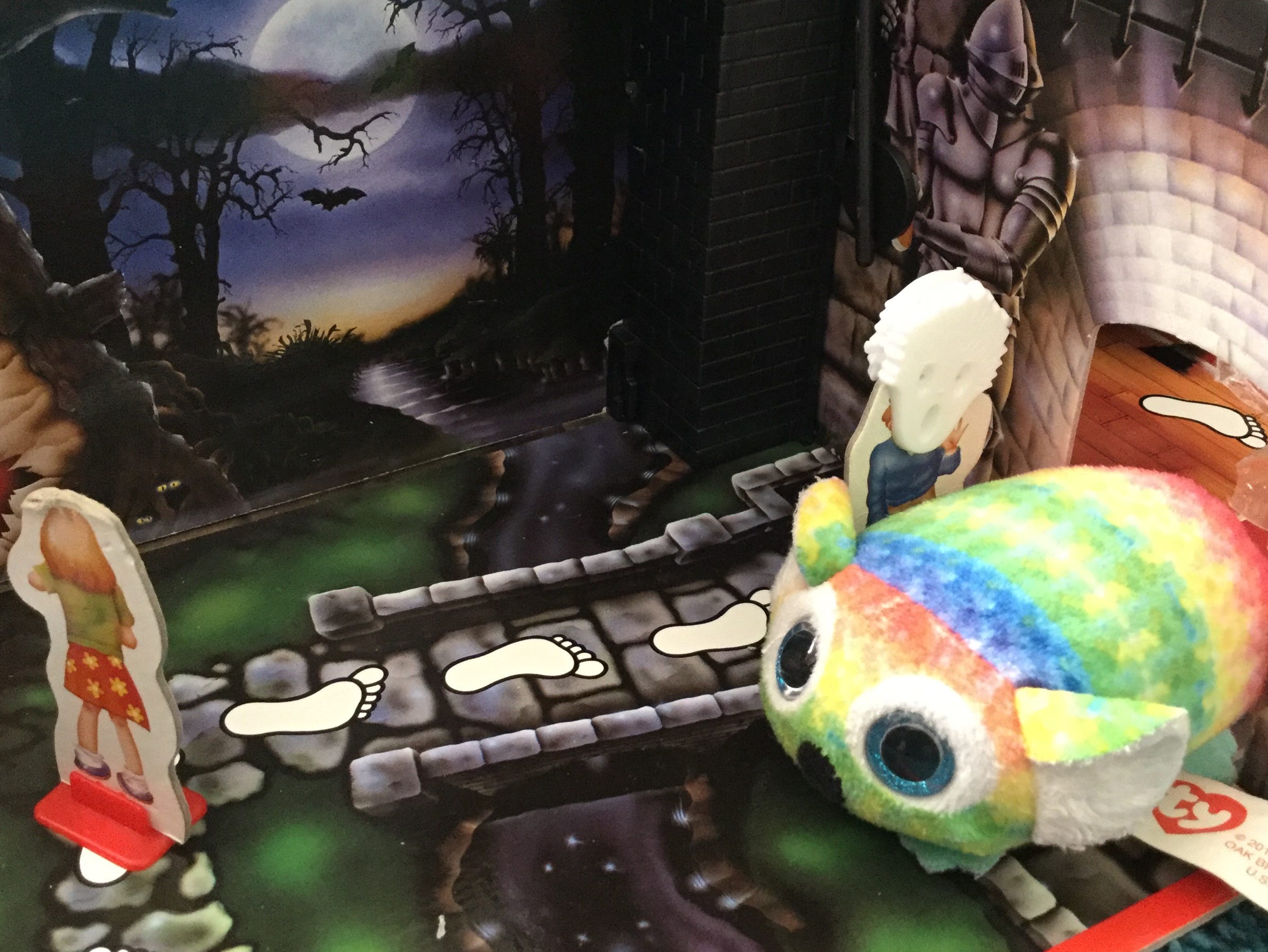 Game review 49: Ghost Castle - by Andrew Brassleay