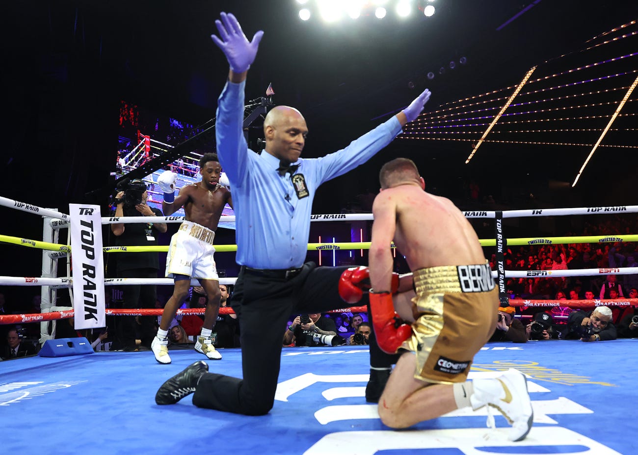 Image: Boxing Results: Keyshawn Davis Makes a Statement Against Denys Berinchyk
