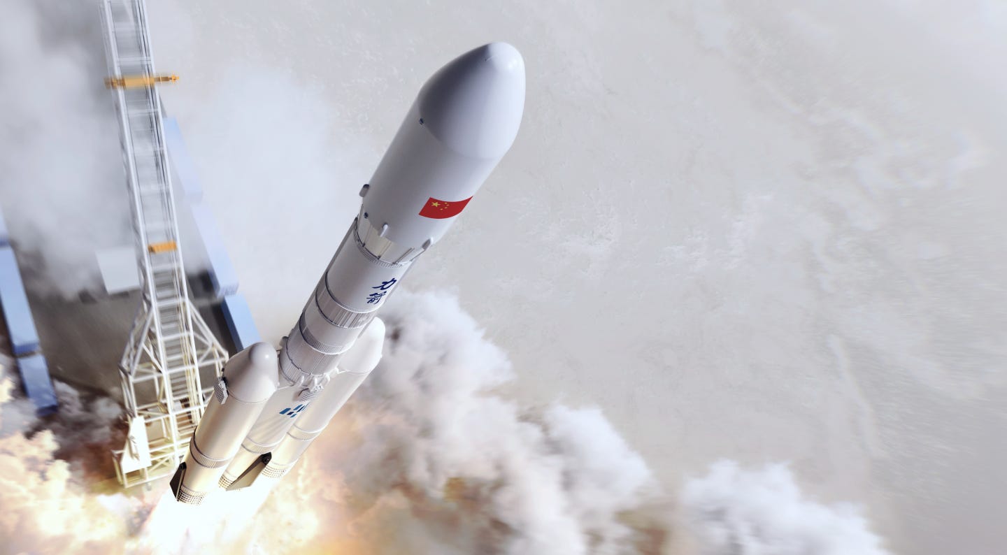 A render of CAS Space’s Kinetica-2 launch vehicle blasting off under the power of nine engines installed on three first-stage cores.