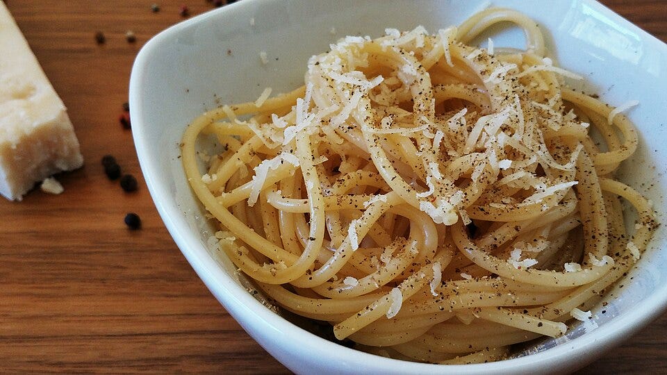 File:Cacio e pepe.jpg
