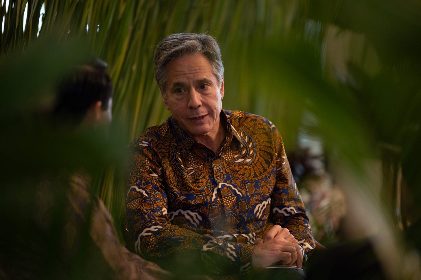 Secretary Blinken is sitting next to and talking to Lao Deputy Prime Minister and Foreign Minister Saleumxay Kommasith. Secretary Blinken is sitting next to and talking to Lao Deputy Prime Minister and Foreign Minister Saleumxay Kommasith.