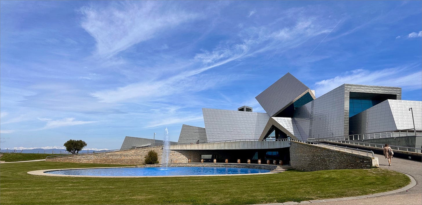 Bodega SOMMOS en el Somontano Bodega SOMMOS en el Somontano