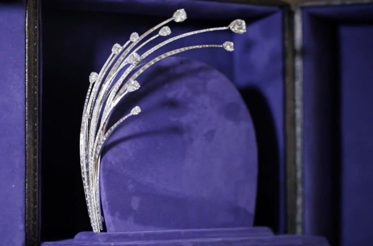 The Diamond Foam Tiara (Lorenz Bäumer)