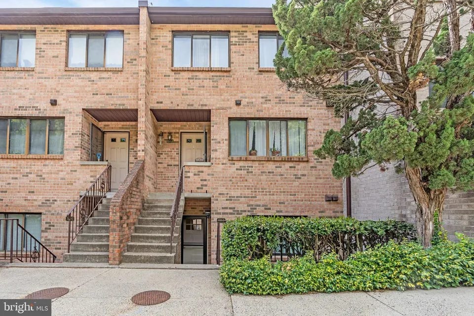 CIA "Spook" Housing in Falls Church, VA? CIA "Spook" Housing in Falls Church, VA?