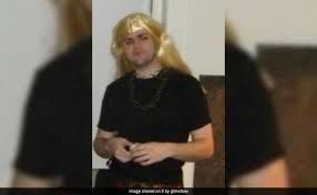Old Pic Of JD Vance Dressed As Drag ...