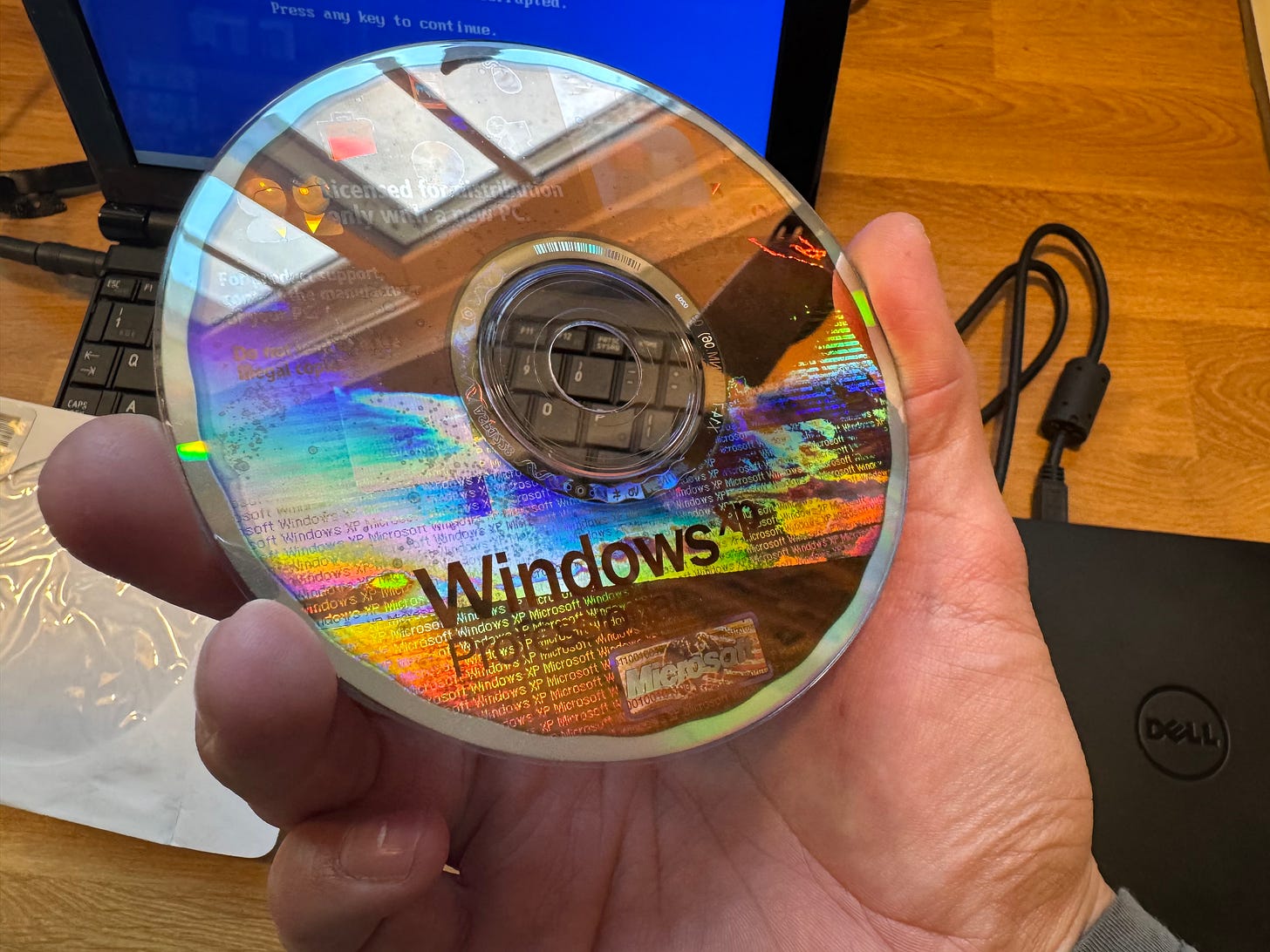 Let's Install Windows XP Delta Edition on a Toshiba Netbook