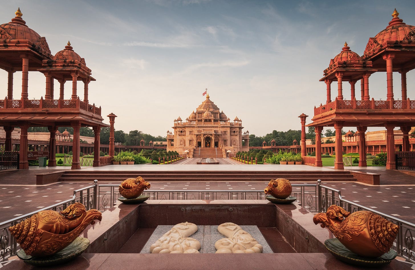 Courtesy of Shri Swaminarayan Akshardham, Gandhinagar, India. Courtesy of Shri Swaminarayan Akshardham, Gandhinagar, India.