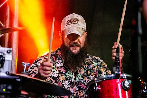 Zack Crow and his band / photos by Troy Larson © The Burn Shop