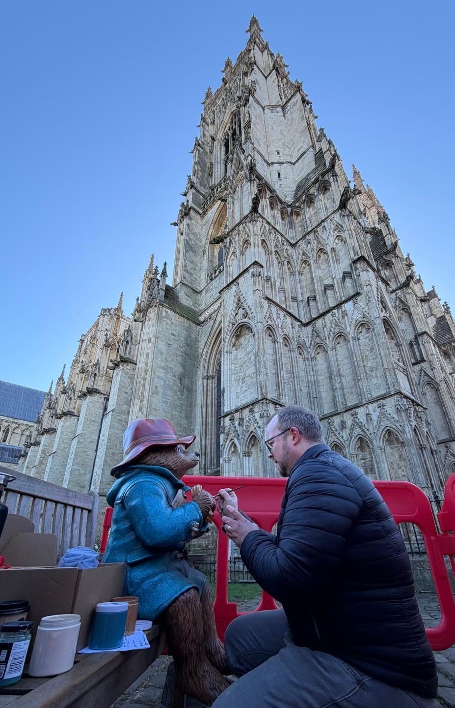 Marc Godfrey Murphy painting Paddington Bear at York Minster Marc Godfrey Murphy painting Paddington Bear at York Minster