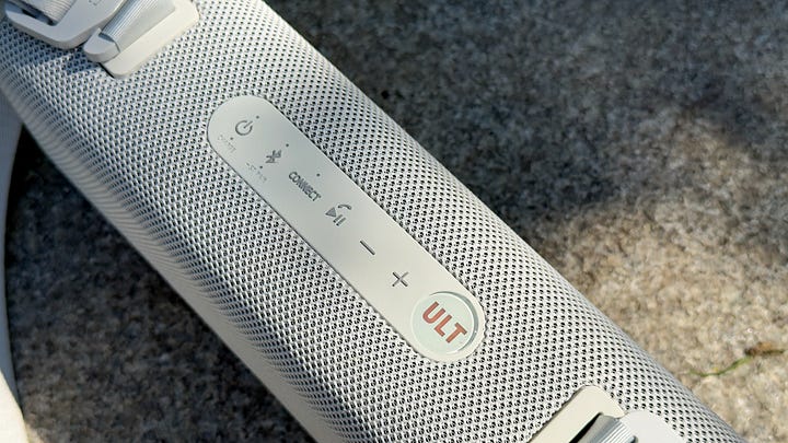 Sony Ult Field 3 buttons