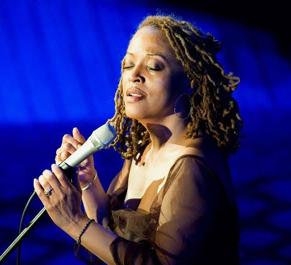 Cassandra Wilson – Blue Light ‘Til Dawn | Everything Jazz