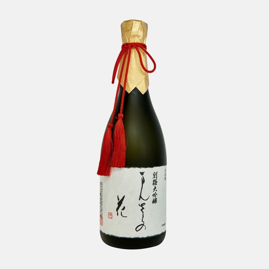 Bekkaku daiginjo has notes of banana, peach, cream and pepper. 