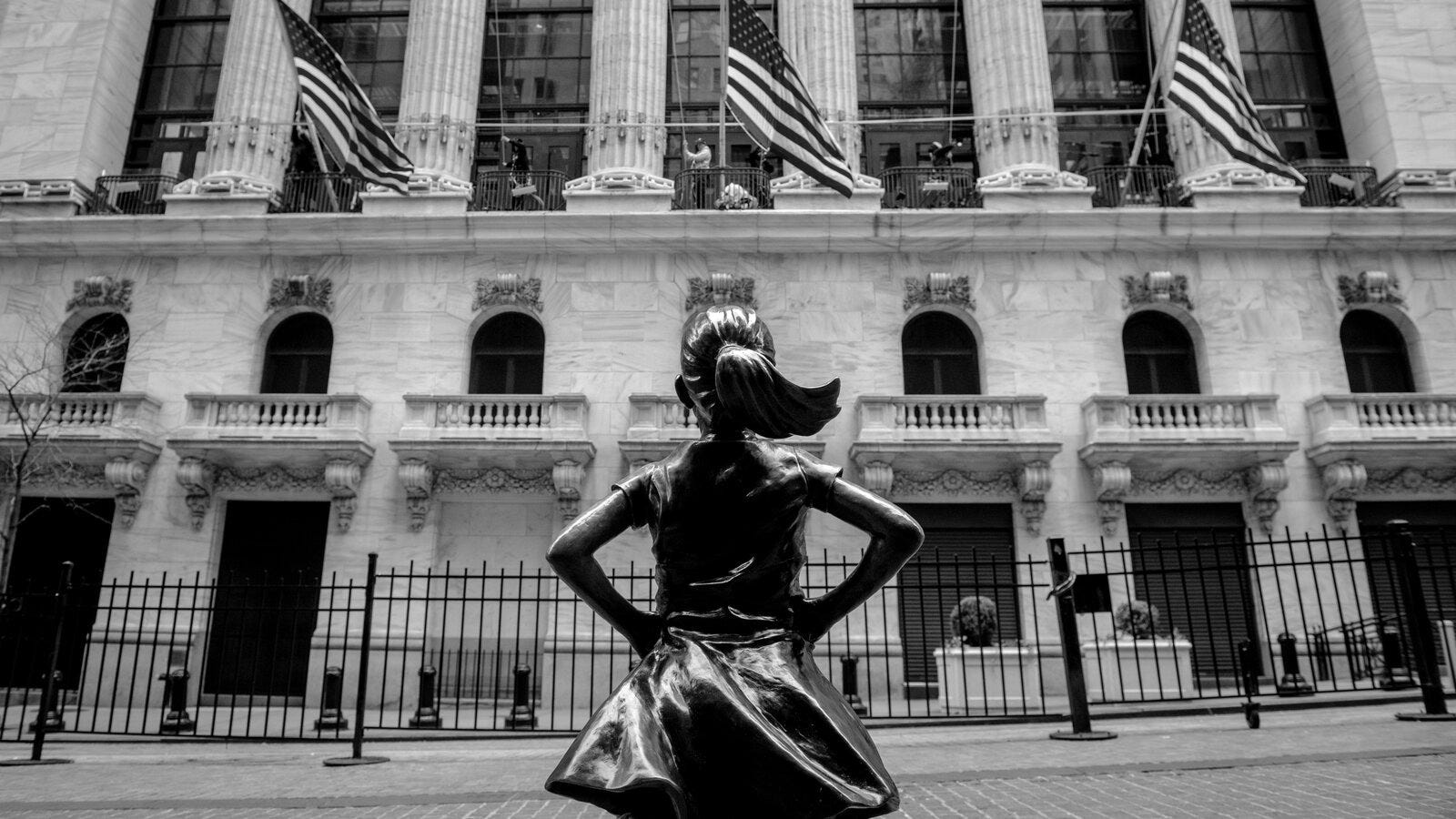 New York Lets 'Fearless Girl' Hold Her Ground, for Now - The New York Times New York Lets 'Fearless Girl' Hold Her Ground, for Now - The New York Times