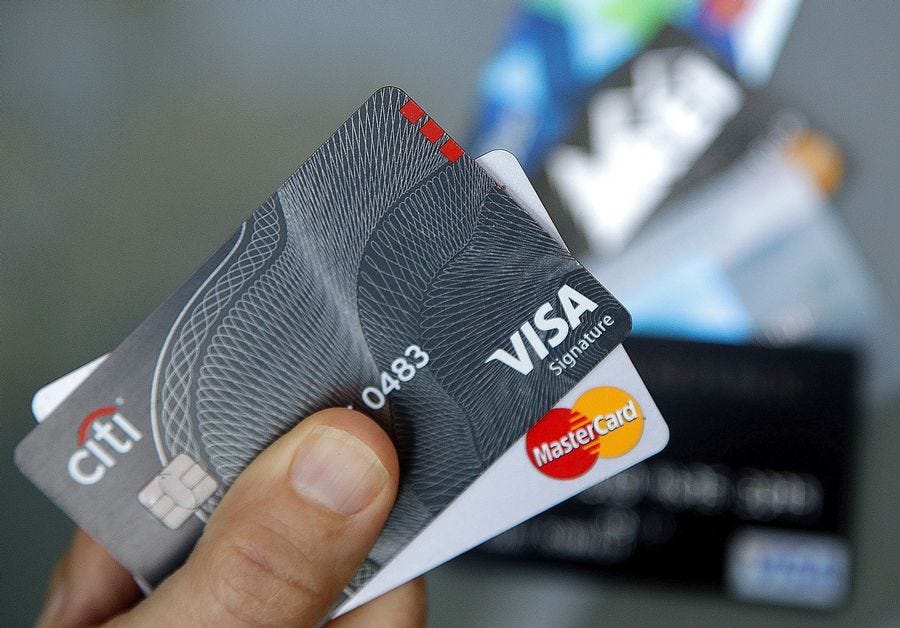 I&#39;m 18. Should I worry about my credit yet?