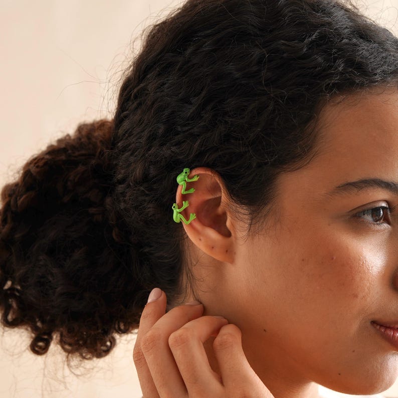 Silver Green Frog Ear Cuff - Frog Phase Gift -Cute Frog Ear Climber -Frog Helix Wrap Earring -Cute Ear Cuff - Frog Ear Jewelry -Fun Earrings image 1