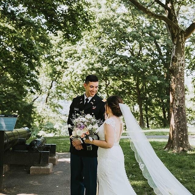 My husband is Native Alaskan and I can count on one hand the number of times we’ve talked about race in 5 years together. In fact, I haven’t even shared much about it on here either... Here’s why that’s a problem 👇🏻
❤️ 53 My husband is Native Alaskan and I can count on one hand the number of times we’ve talked about race in 5 years together. In fact, I haven’t even shared much about it on here either... Here’s why that’s a problem 👇🏻
❤️ 53