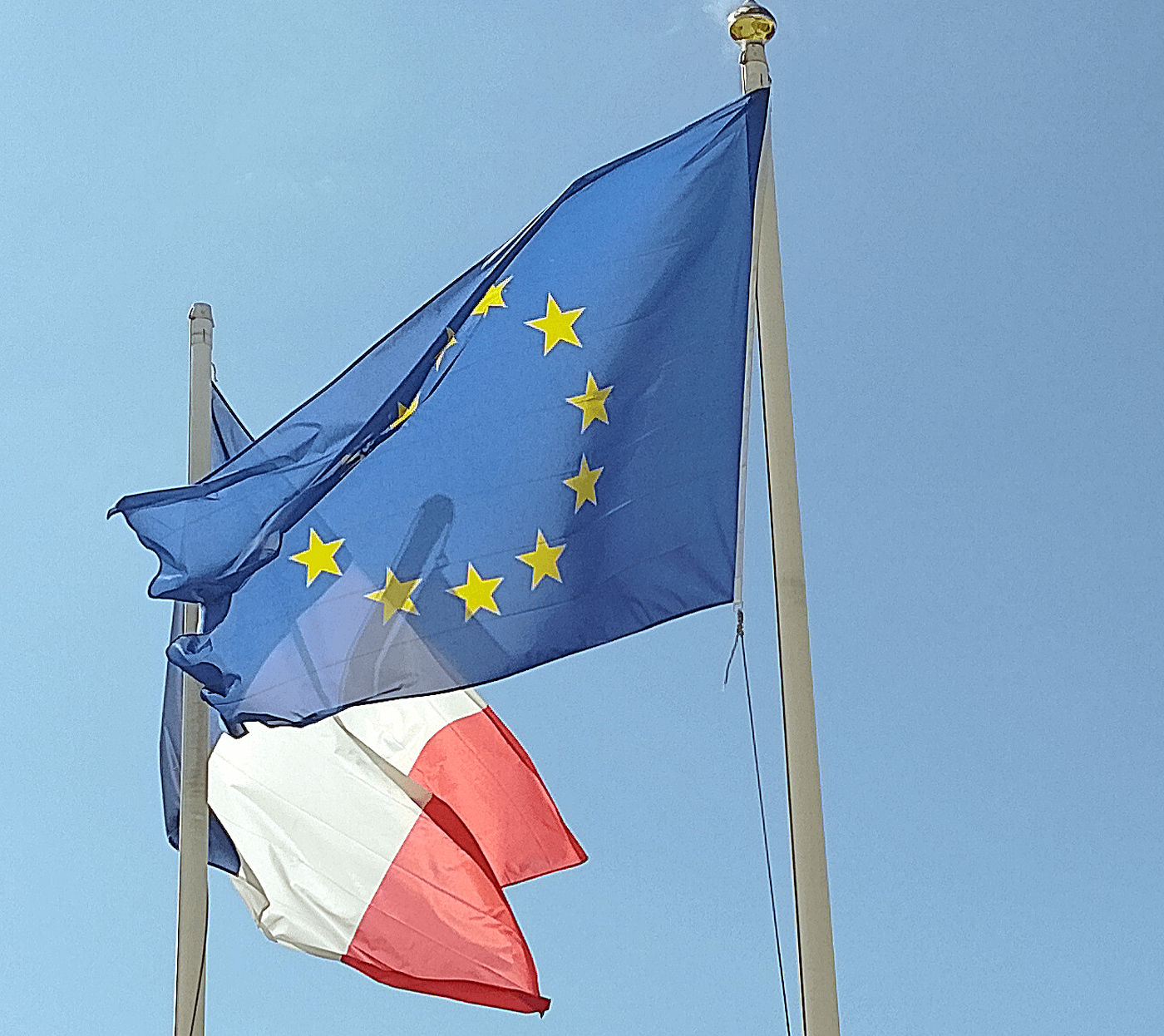 The EU and French tricolour flags. (c) Chris Aspinall 2024. The EU and French tricolour flags. (c) Chris Aspinall 2024.