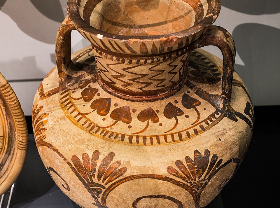 File:Fikellura Style - amphora - Volute Zone Group - Cook P 7 - zigzag - ivy leaves - volutes - crescents - Oxford AM 1885-616 - 02.jpg