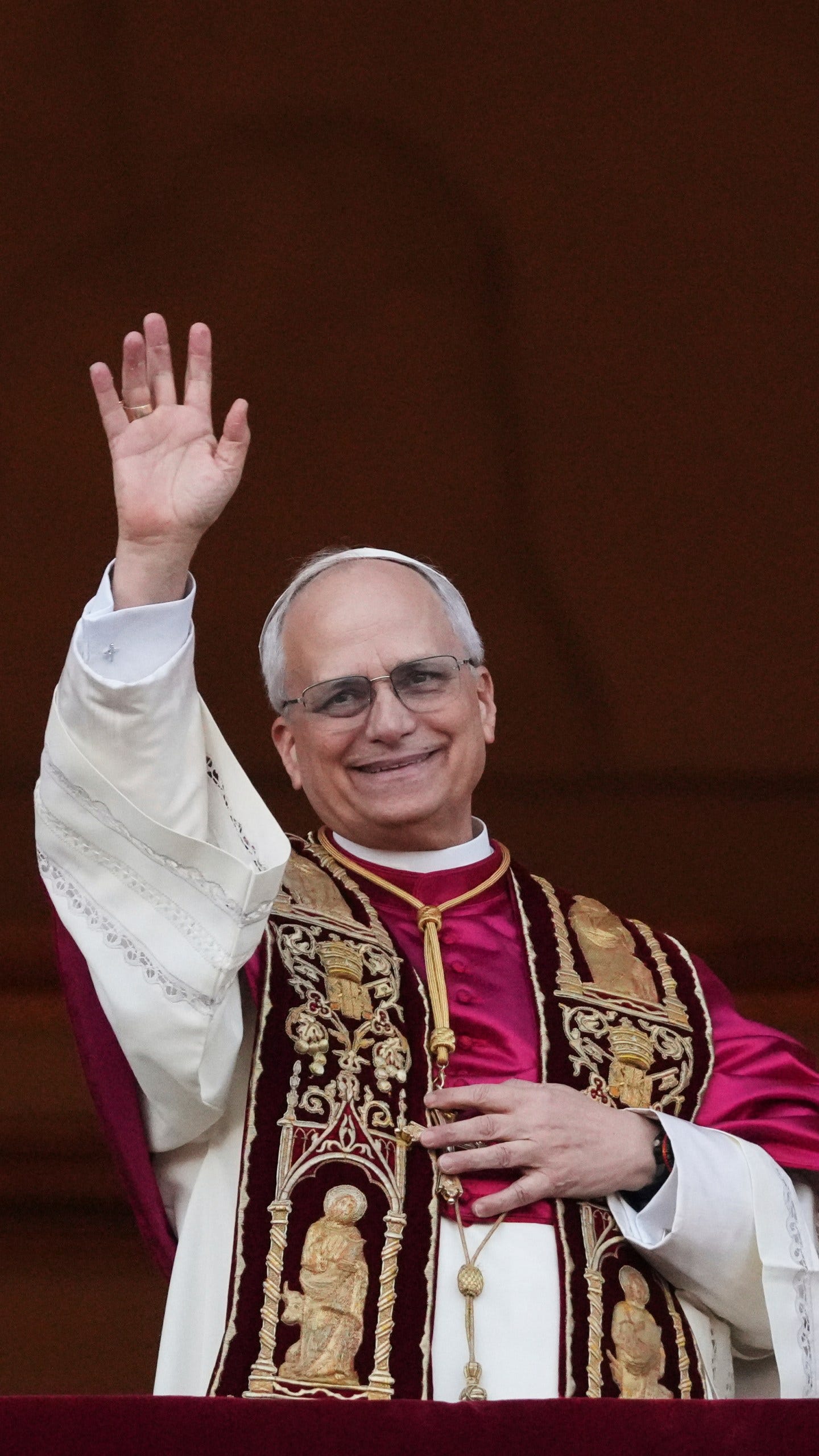 What's in a name? Pope Leo XIV's choice signals a commitment to social  justice | WGNO