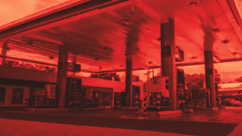 Riesgo de cáncer, incendios y contaminación de agua: Lo que dice el informe sobre estaciones de combustible enviado al Presidente