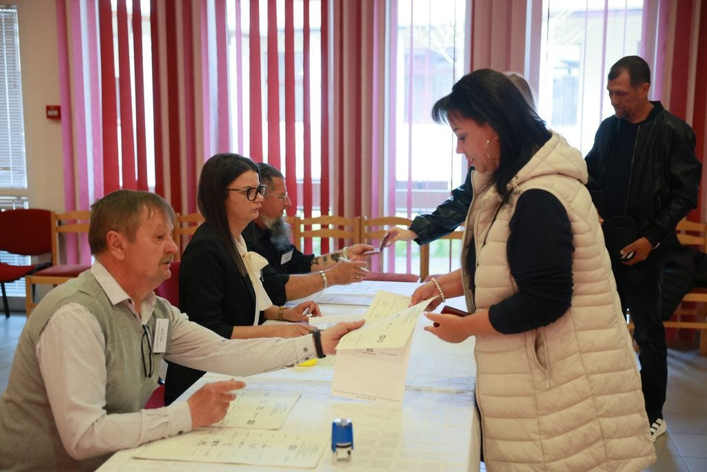 Választás 2026: reggel 6-kor megnyíltak a szavazóhelyiségek, országgyűlési  képviselőket választunk ma