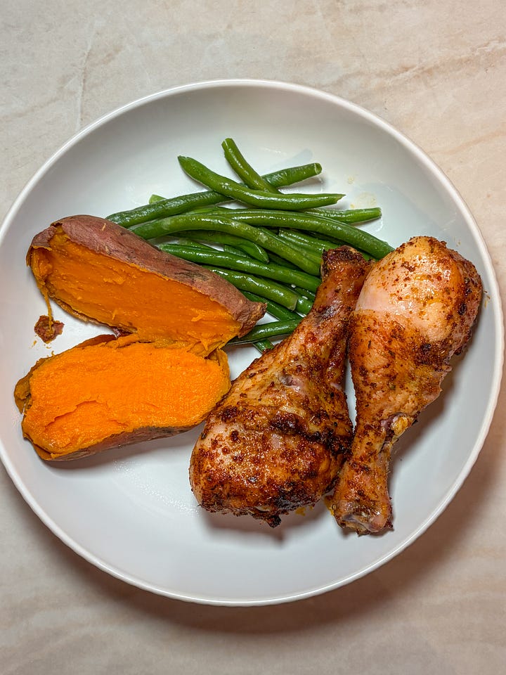 Gluten-free romesco spirulina pasta bowl with garlic shrimp    One-pan chicken & summer squash sauté    Tuscan-style cast iron salmon with cashew basil pesto     Baked paprika drumsticks with sesame green beans