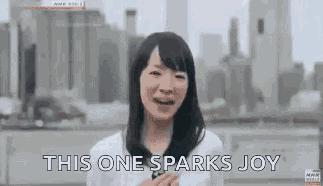 Marie Kondo Cute GIF - Marie Kondo Cute - Discover & Share GIFs